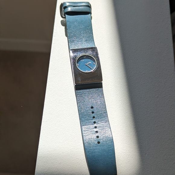 Marc by Marc Jacob Genuine Leather Stainless Steel Watch MBM1069 main image 10